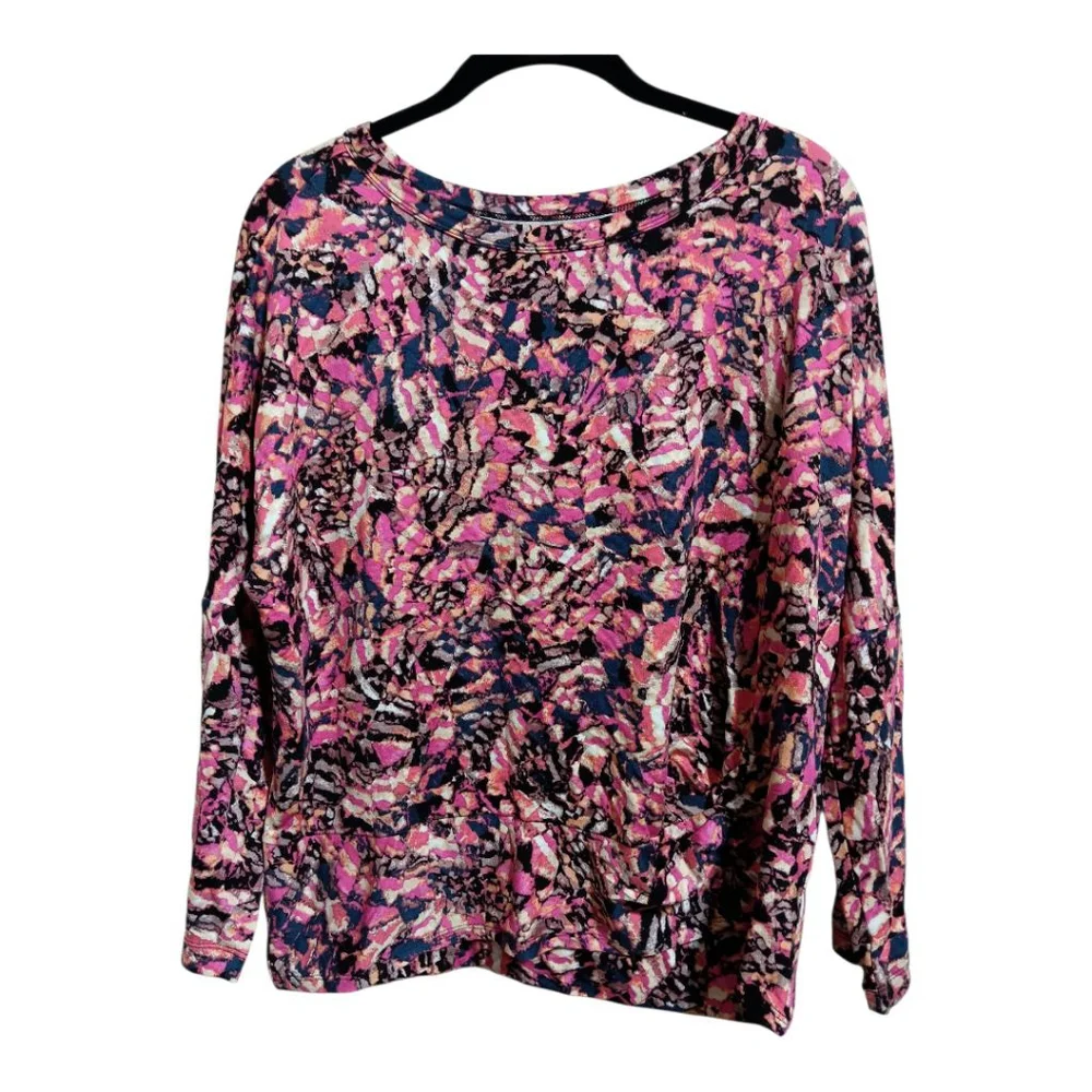 Nic + Zoe Kaleidoscope Top with Stretch Gather Detail Right Hem. - Picture 7 of 12
